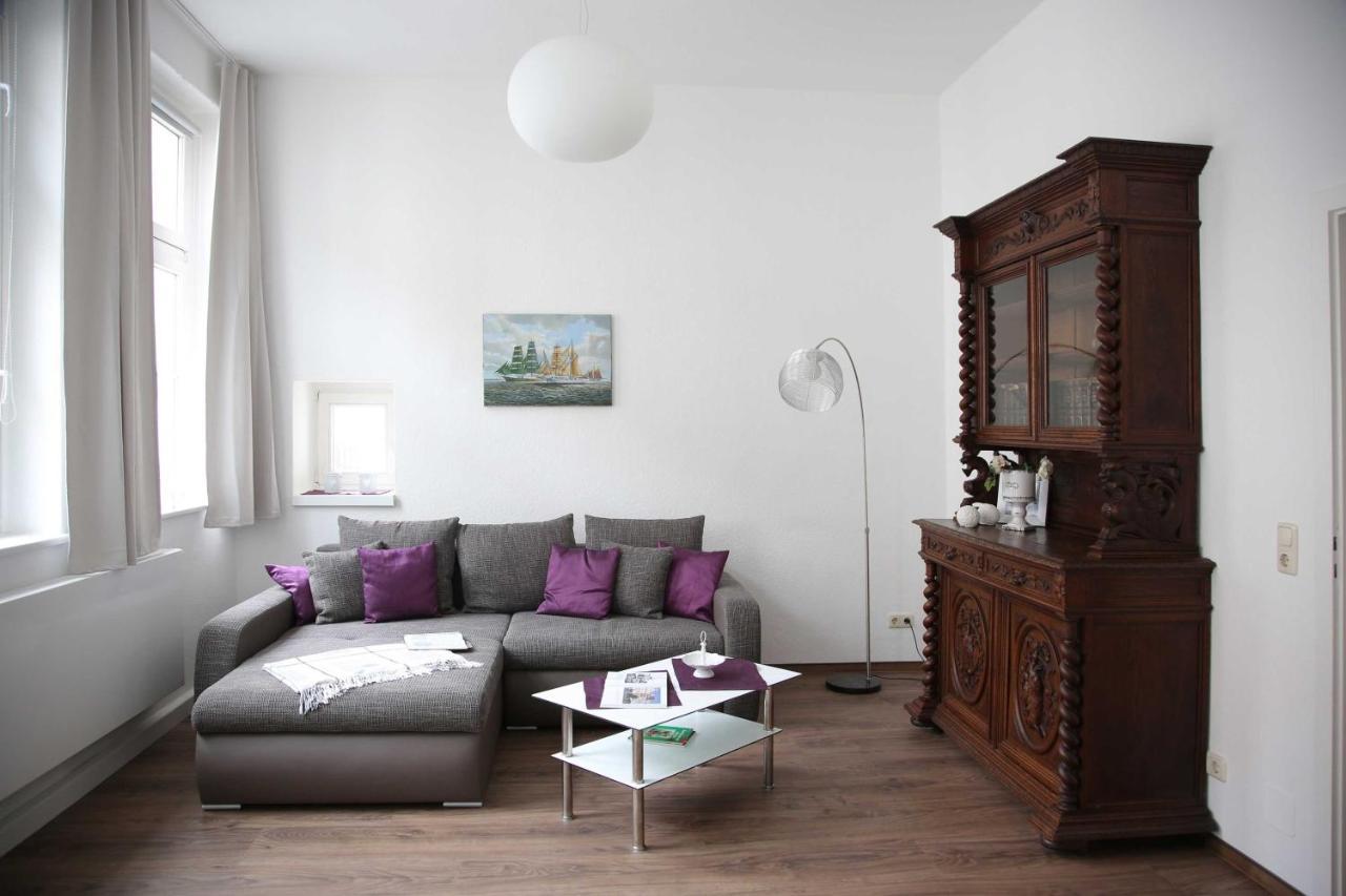 Appartements Am Markt ไกรฟ์สวัลด์ ภายนอก รูปภาพ
