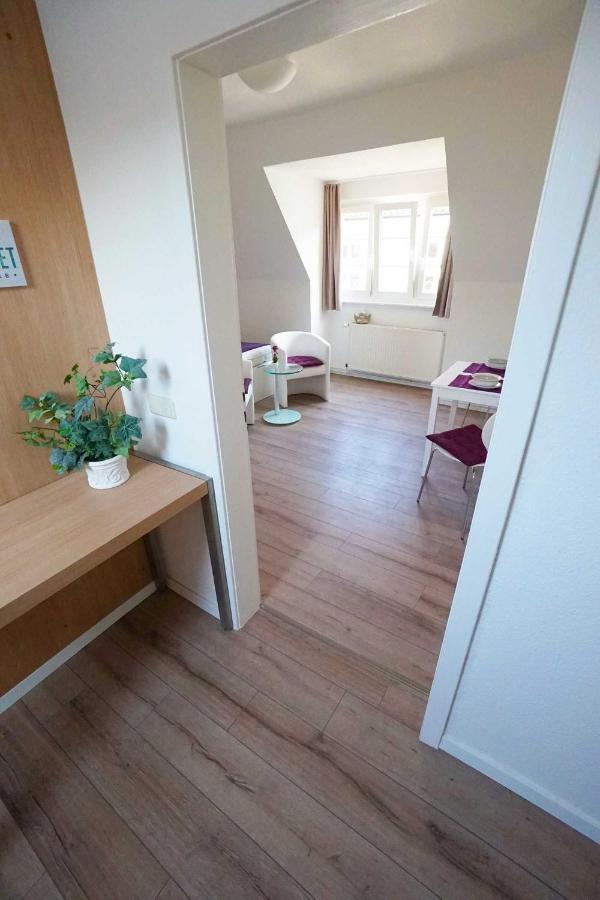 Appartements Am Markt ไกรฟ์สวัลด์ ภายนอก รูปภาพ